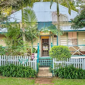 Banksia - Pet Friendly Getaway Toowoomba